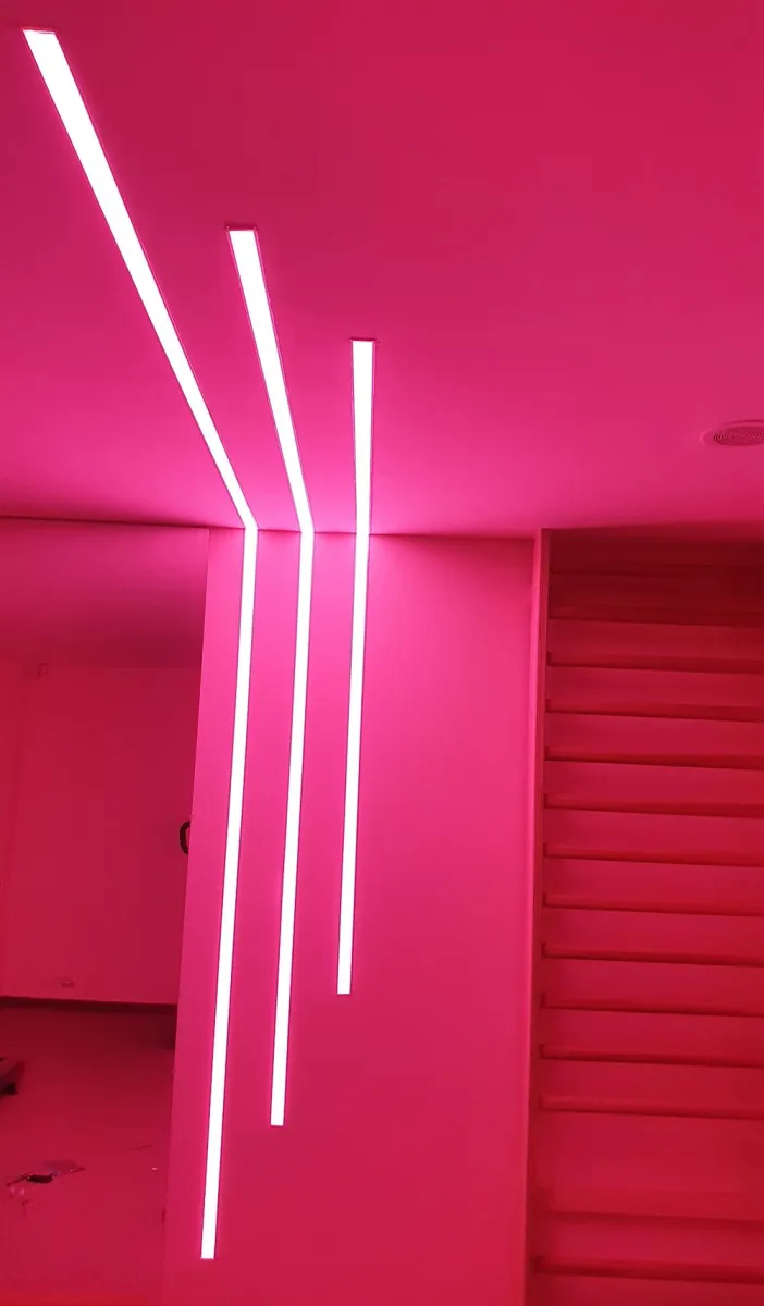 Led szalag alusín látszó dekor | LEDdiszkont – 20200519 202615
