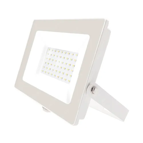 Led reflektor 50W, 5200 lumen, IP65, vízálló. 3000 kelvin, meleg fehér. Life Light Led 2 év garancia! Led reflektor LLR50WSMDW3000K 2 év gar.